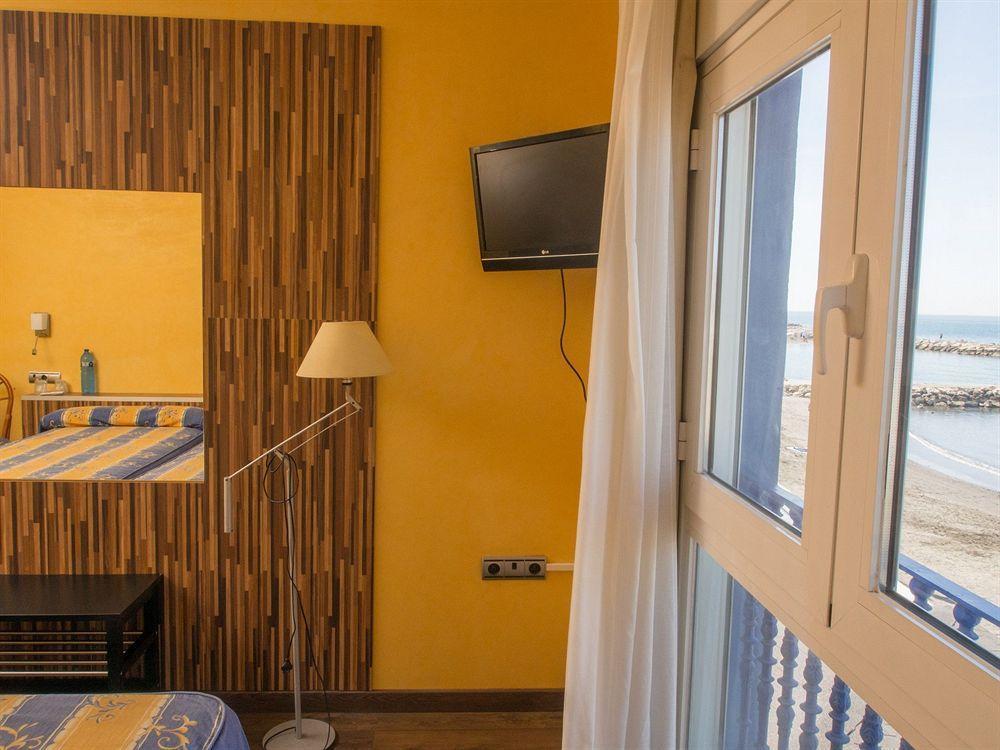 Hotel La Chancla Malaga Ngoại thất bức ảnh