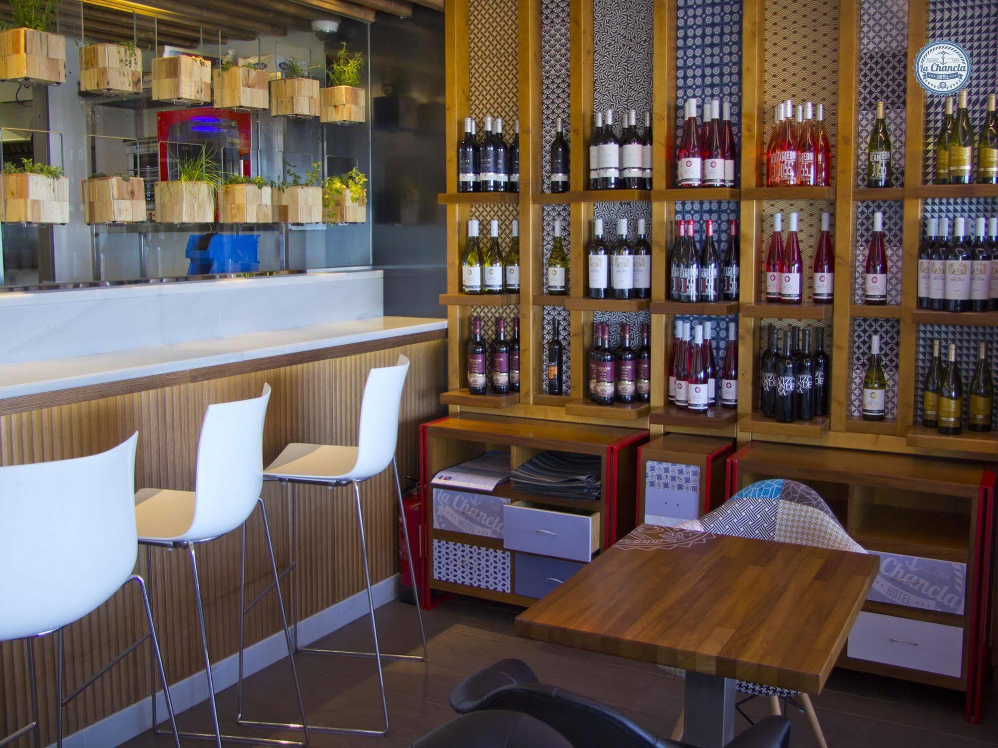 Hotel La Chancla Malaga Ngoại thất bức ảnh