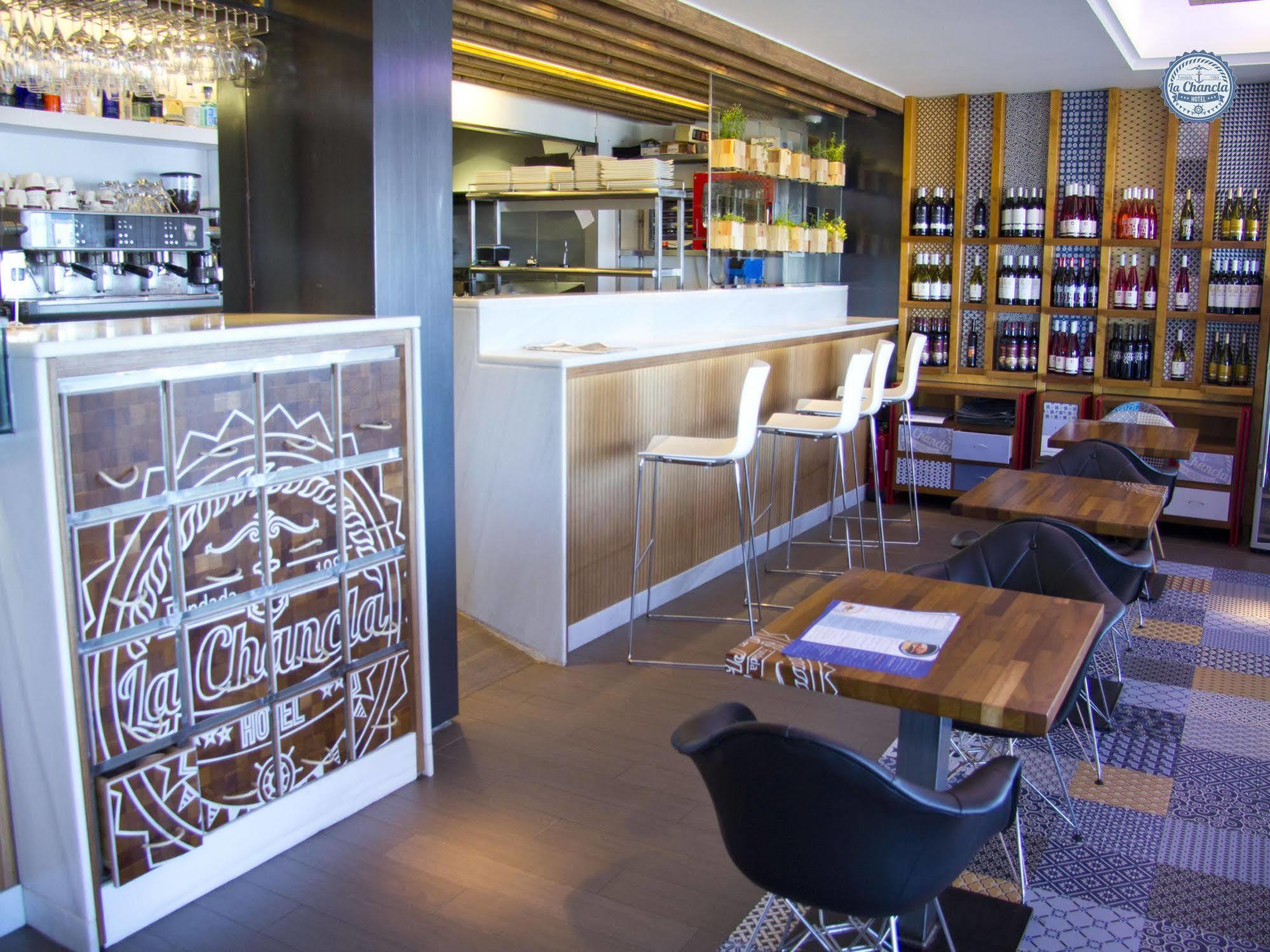 Hotel La Chancla Malaga Ngoại thất bức ảnh