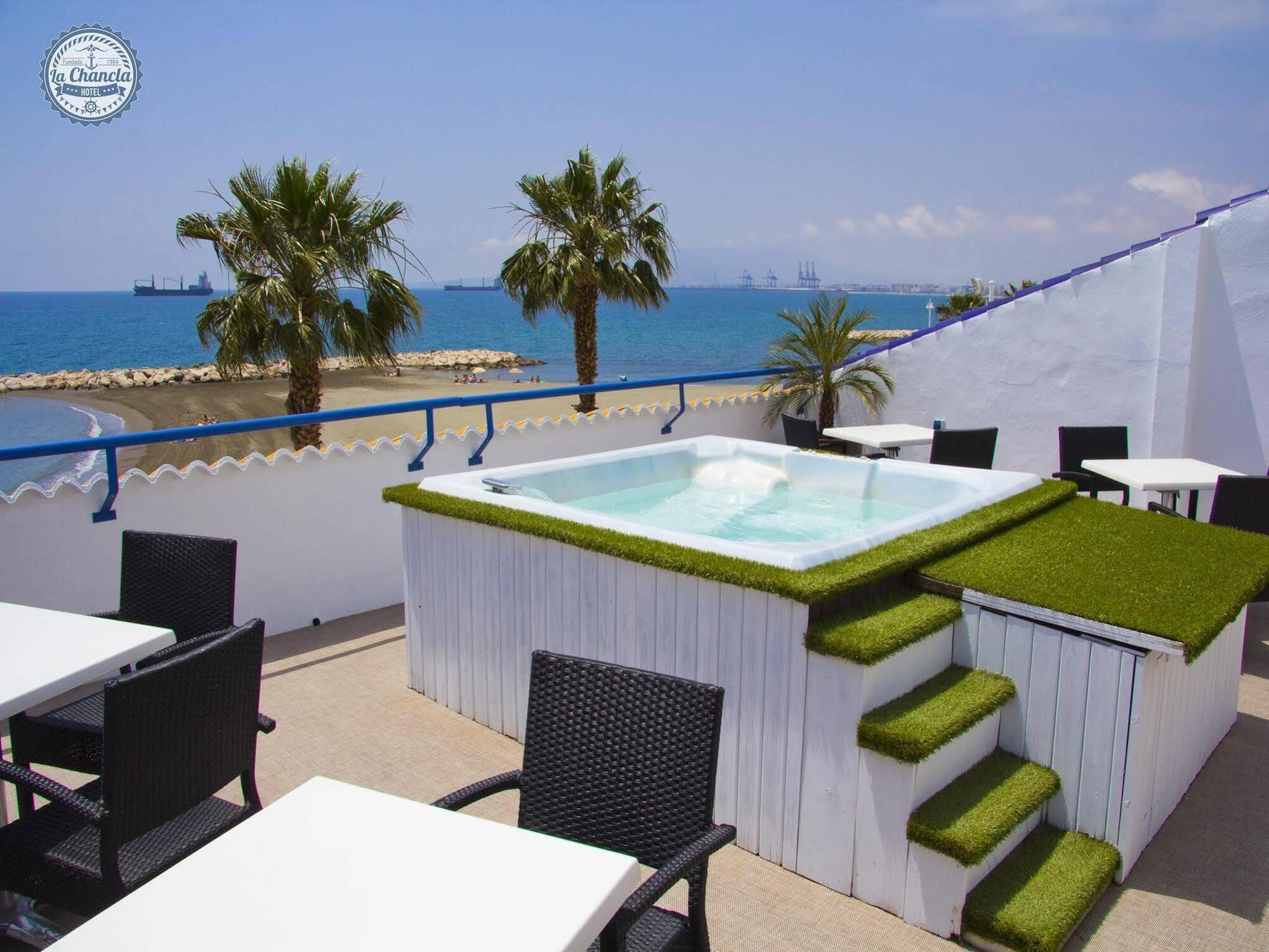 Hotel La Chancla Malaga Ngoại thất bức ảnh